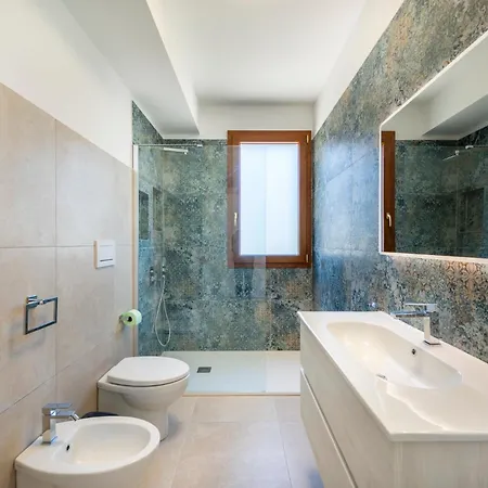 Stefania Apartment *
